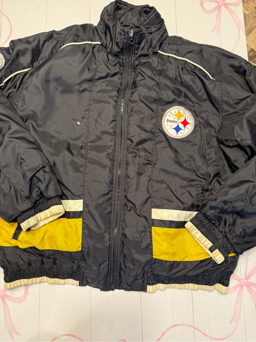 Vintage 90’s Pittsburgh Steelers Men's Black & Yellow Team Jacket Size Large